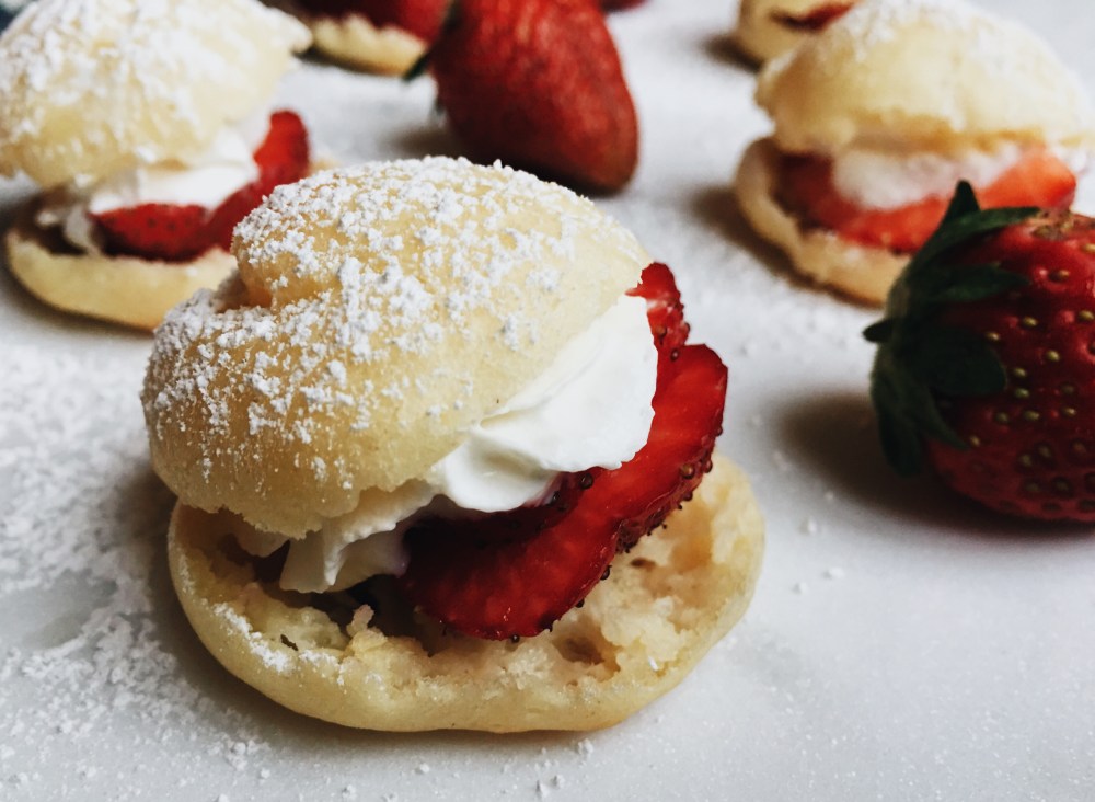 strawberry cream puffs