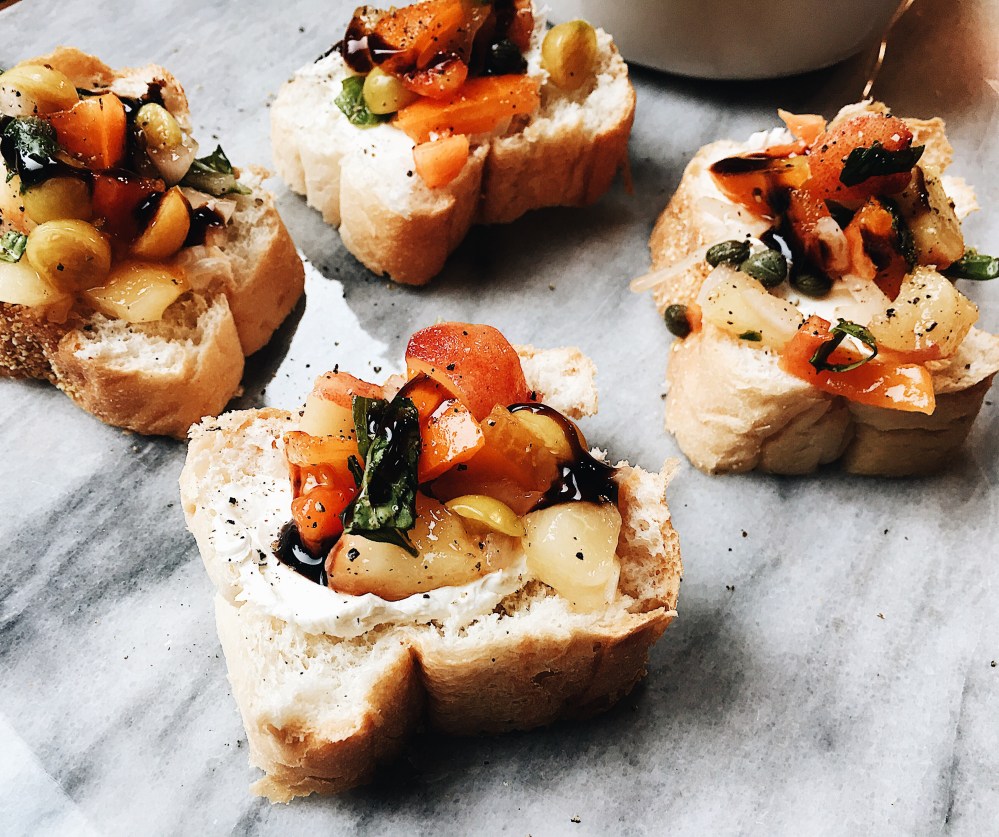 PeachTomatoSalsaSideView